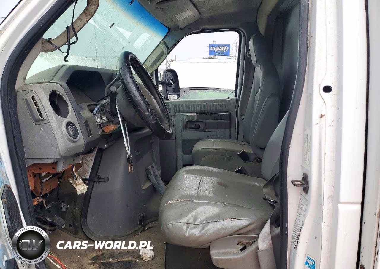 2013 Ford Econoline E350 Super Duty Cutaway Van VIN:1FDWE3FL6DDB27070 - 7