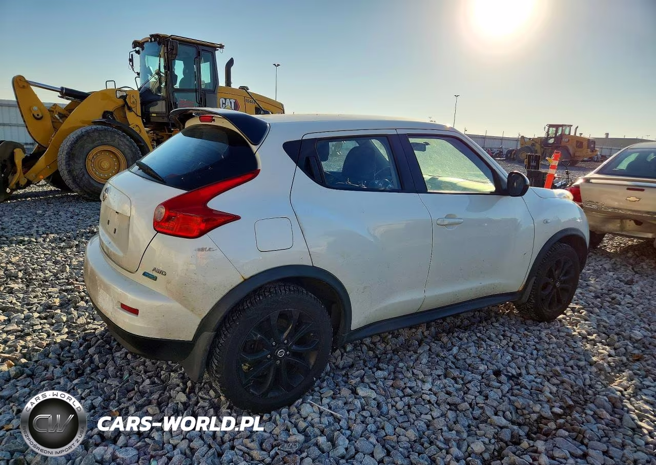 2013 Nissan Juke S VIN:JN8AF5MV6DT215588 - 3