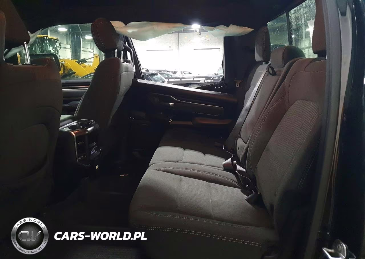 2019 Ram 1500 Big Horn VIN:1C6SRFFT9KN608888 - 10