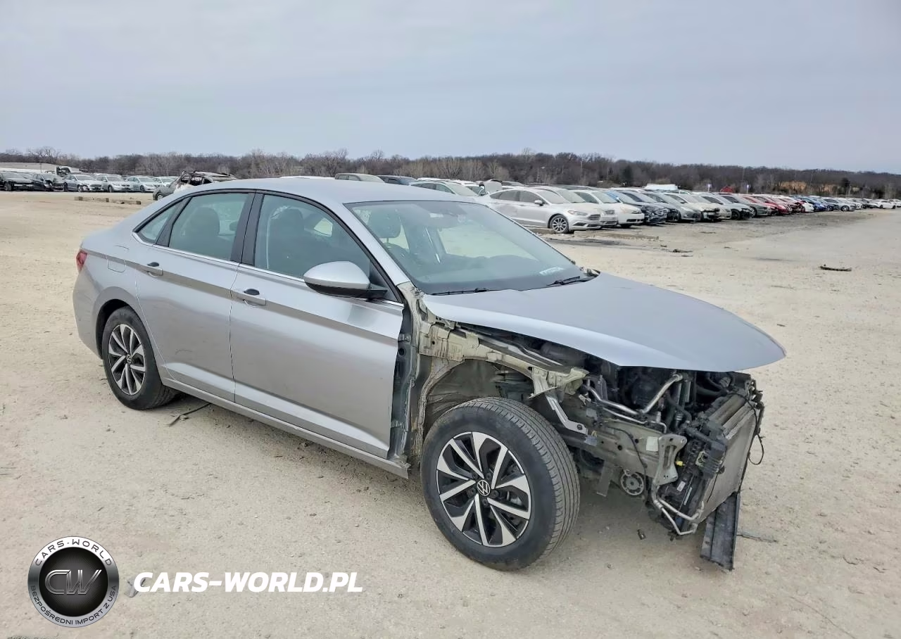 2023 Volkswagen Jetta S VIN:3VW5M7BU3PM030987 - 4