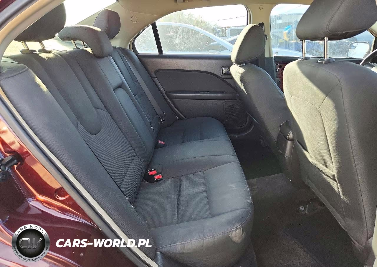 2011 Ford Fusion Se VIN:3FAHP0HA5BR303537 - 10