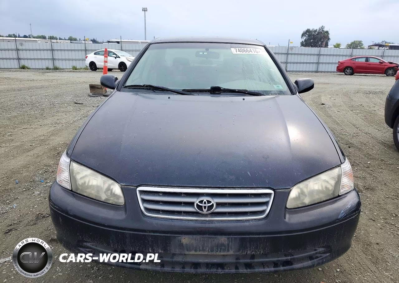 2000 Toyota Camry Le VIN:JT2BG22K1Y0398774 - 5