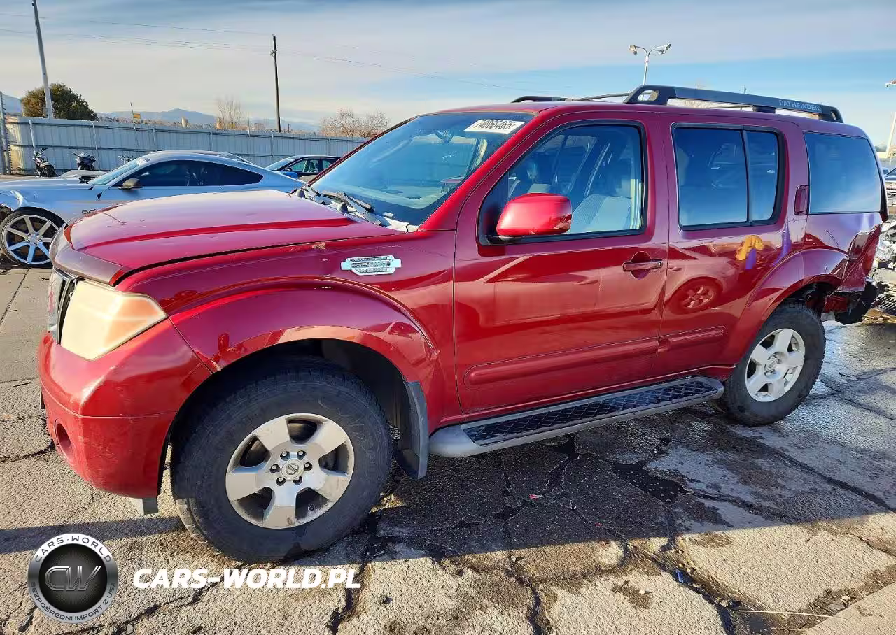 2007 Nissan Pathfinder Le