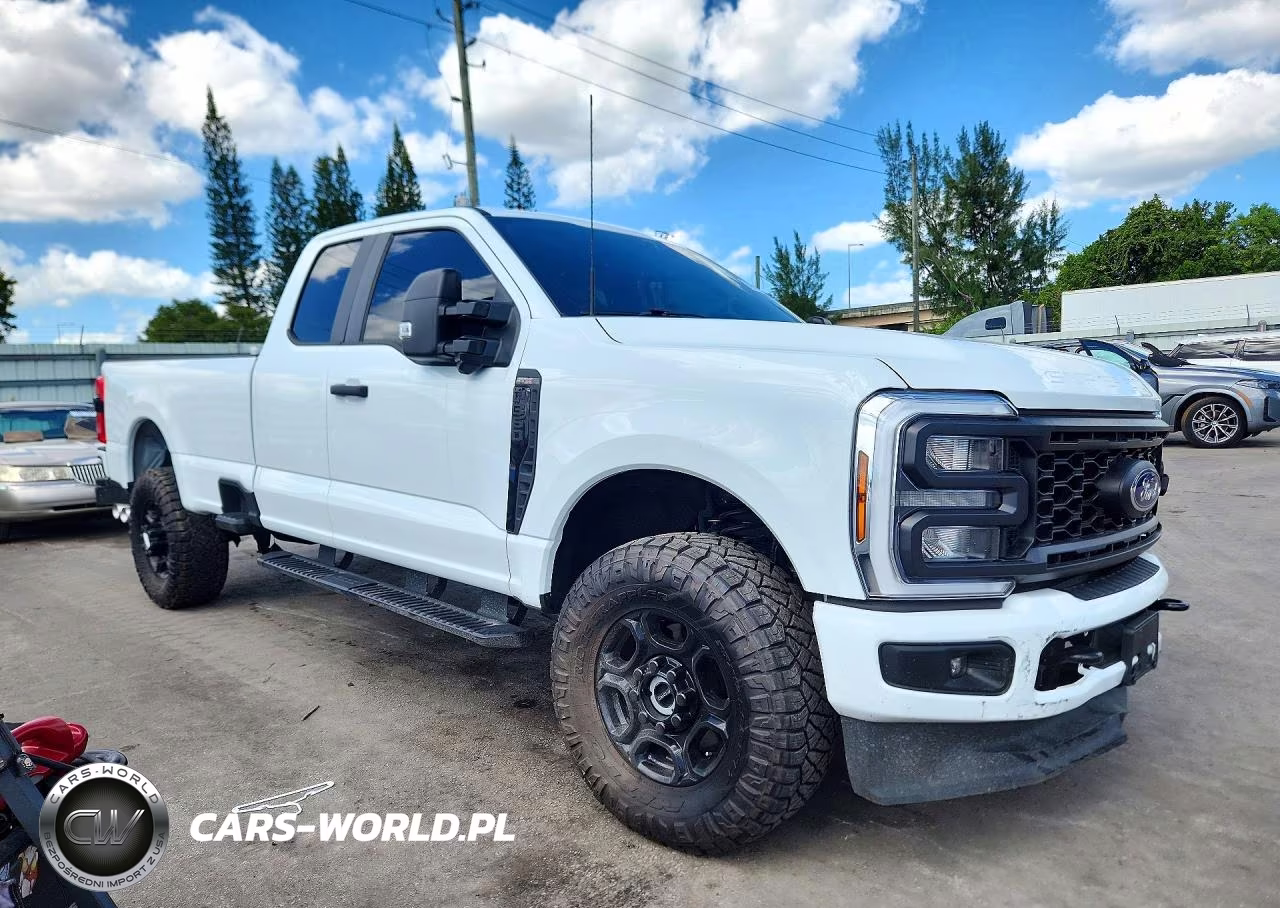 2025 Ford F350 Super Duty VIN:1FT8X3BT8SEE09909 - 4