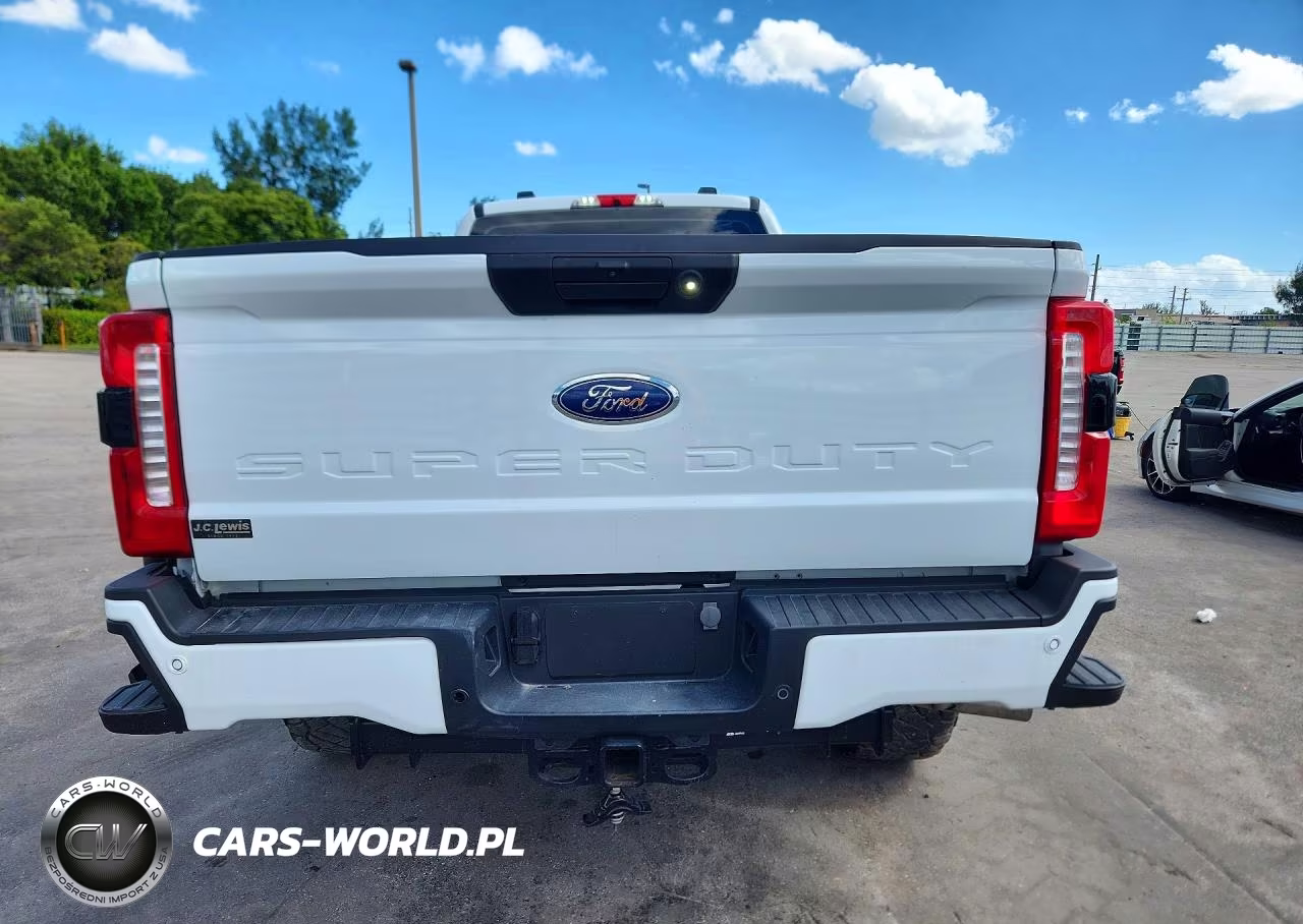 2025 Ford F350 Super Duty VIN:1FT8X3BT8SEE09909 - 6