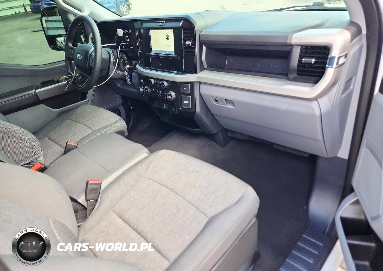 2025 Ford F350 Super Duty VIN:1FT8X3BT8SEE09909 - 8