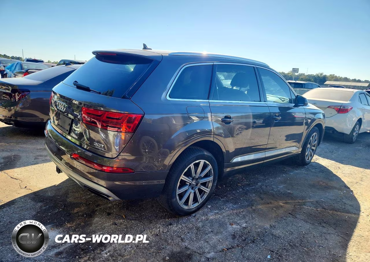 2018 Audi Q7 Premium Plus VIN:WA1LAAF79JD007182 - 3