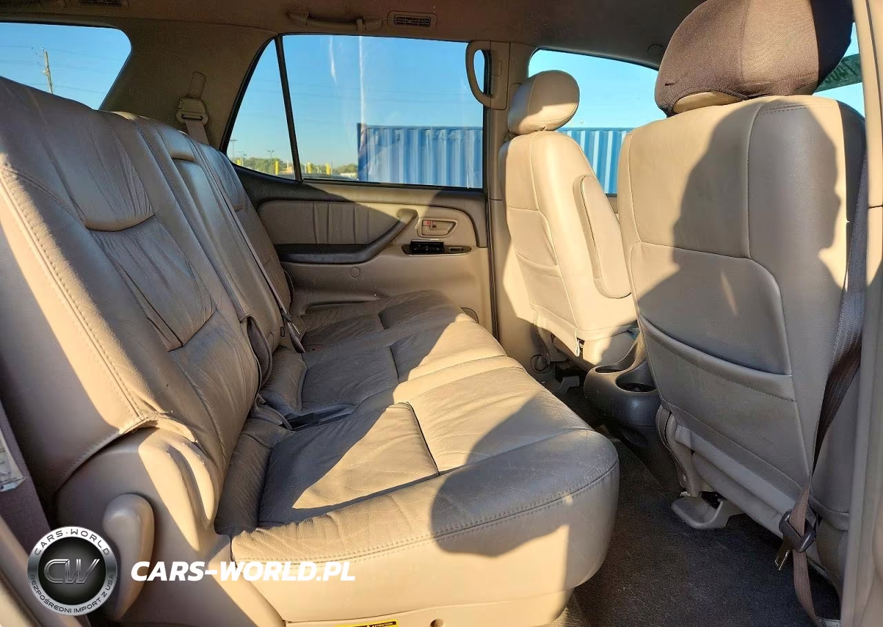 2002 Toyota Sequoia Limited VIN:5TDZT38A92S067158 - 11