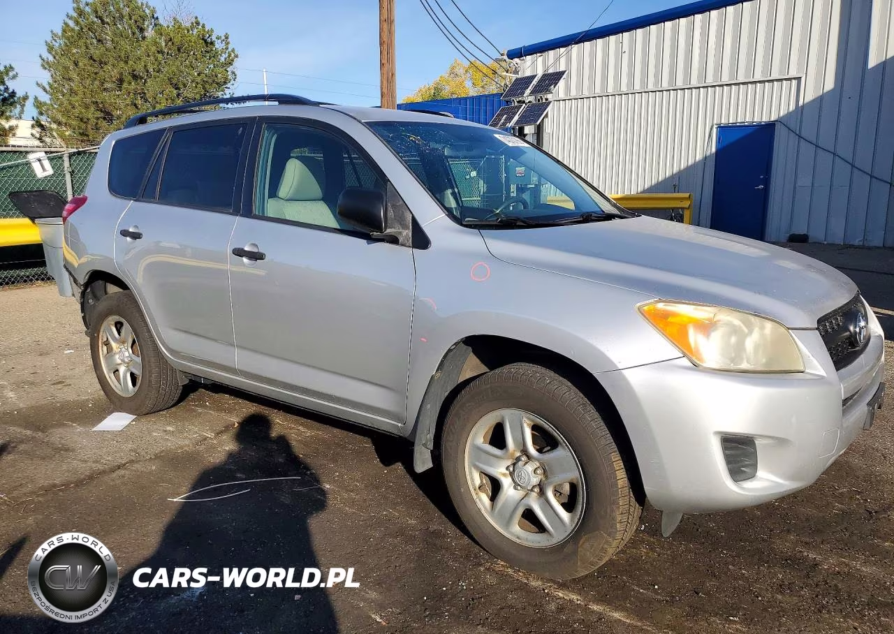 2010 Toyota Rav4 Base VIN:JTMBF4DV4AD026230 - 4