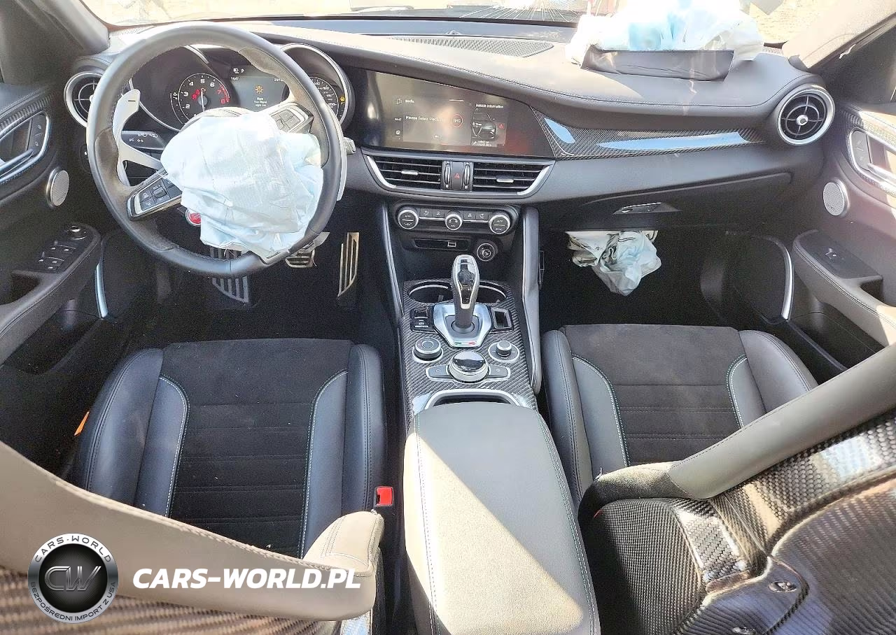 2023 Alfa Romeo Giulia Quadrifoglio VIN:ZARFAMEVXP7676787 - 8