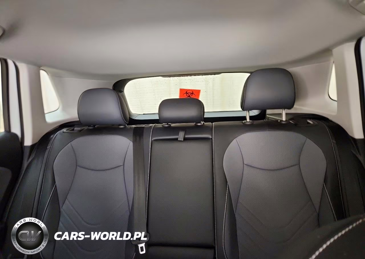 2026 Volkswagen Tiguan Se VIN:3VVFR7RM8TM050212 - 10