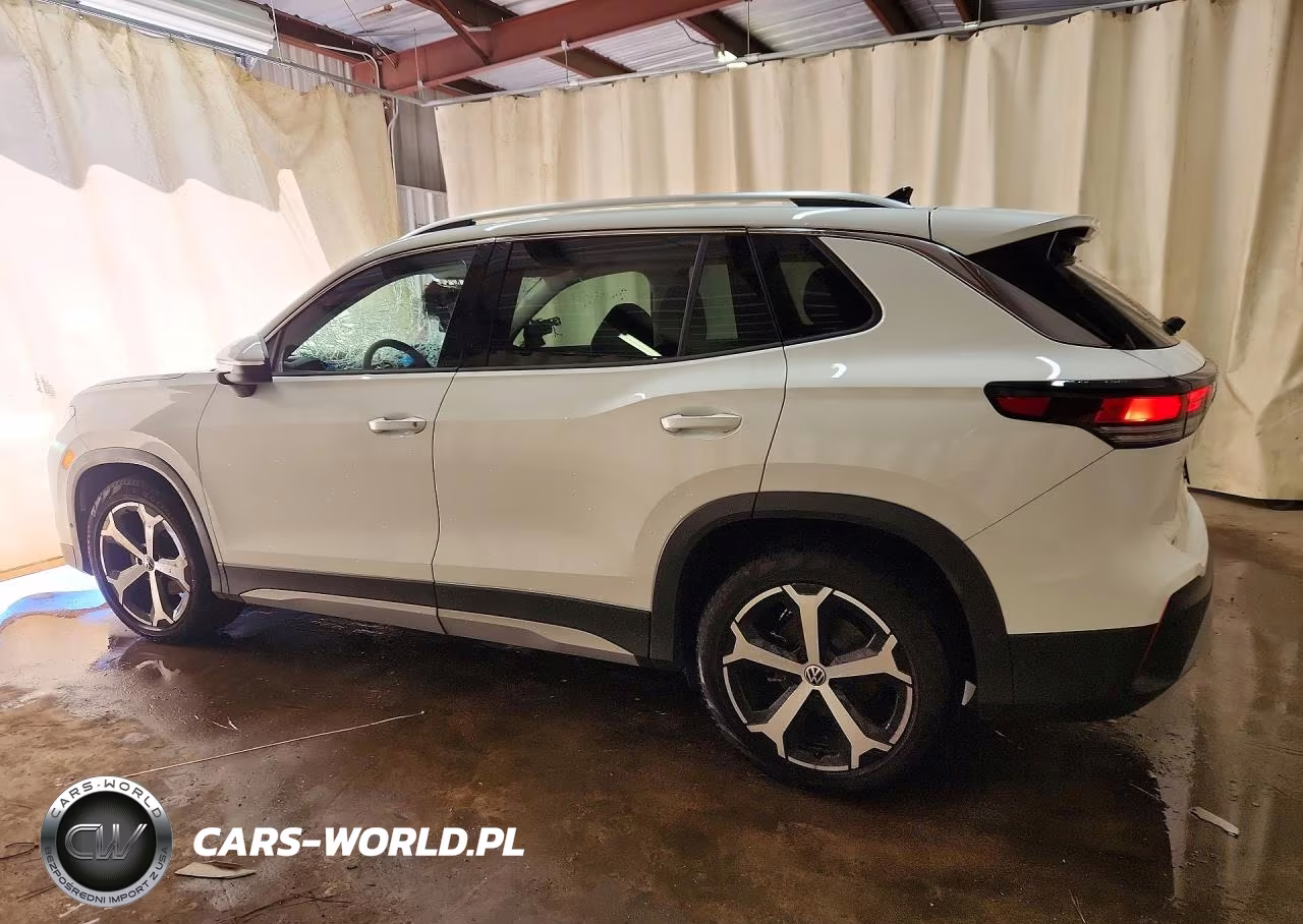 2026 Volkswagen Tiguan Se VIN:3VVFR7RM8TM050212 - 2