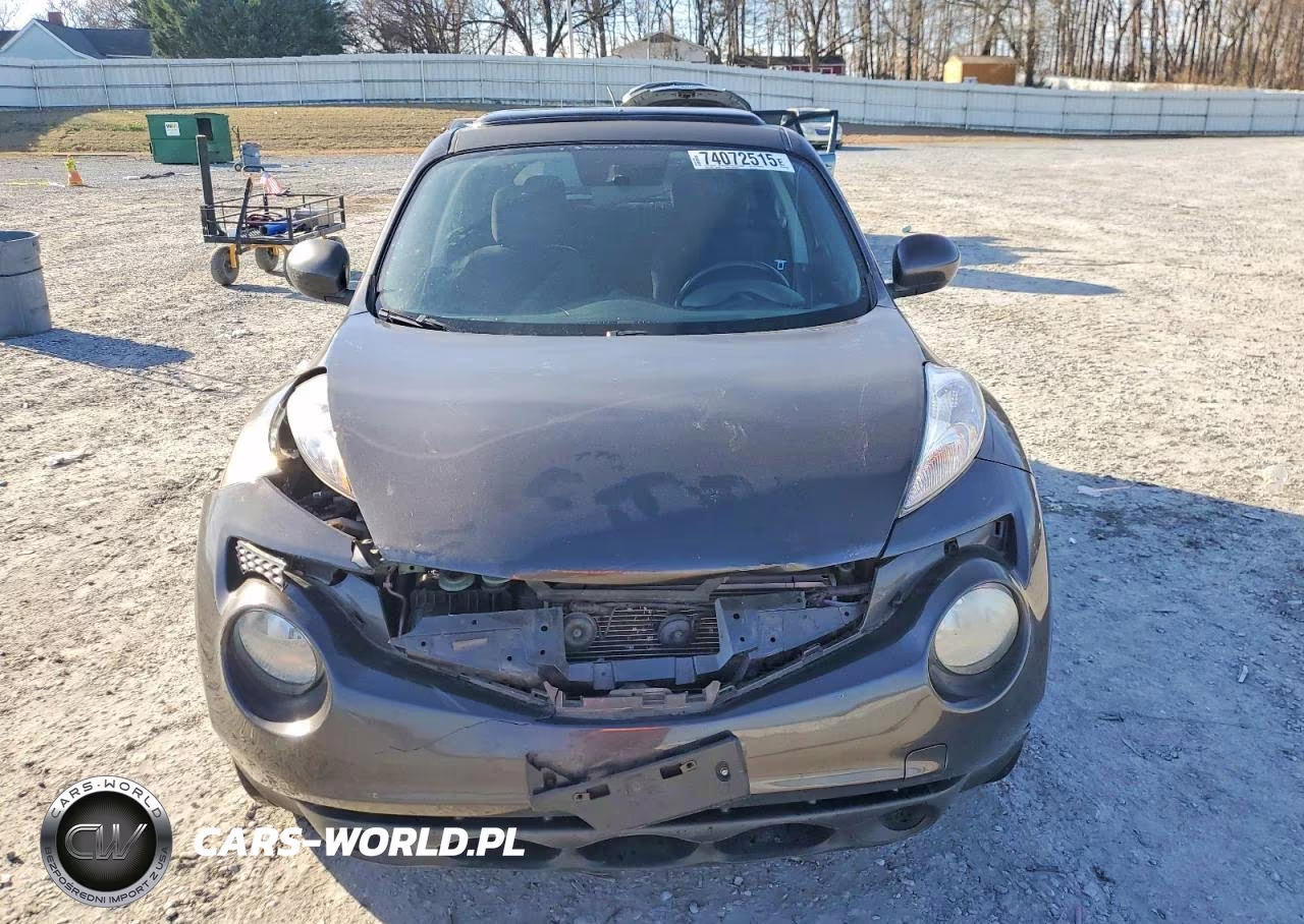 2012 Nissan Juke S VIN:JN8AF5MR2CT115215 - 5