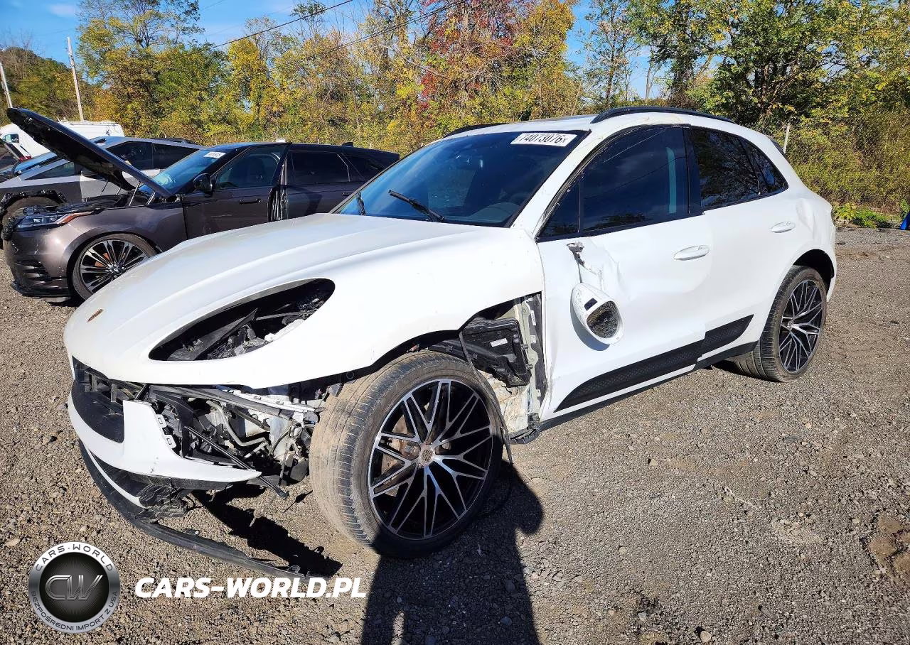2022 Porsche Macan