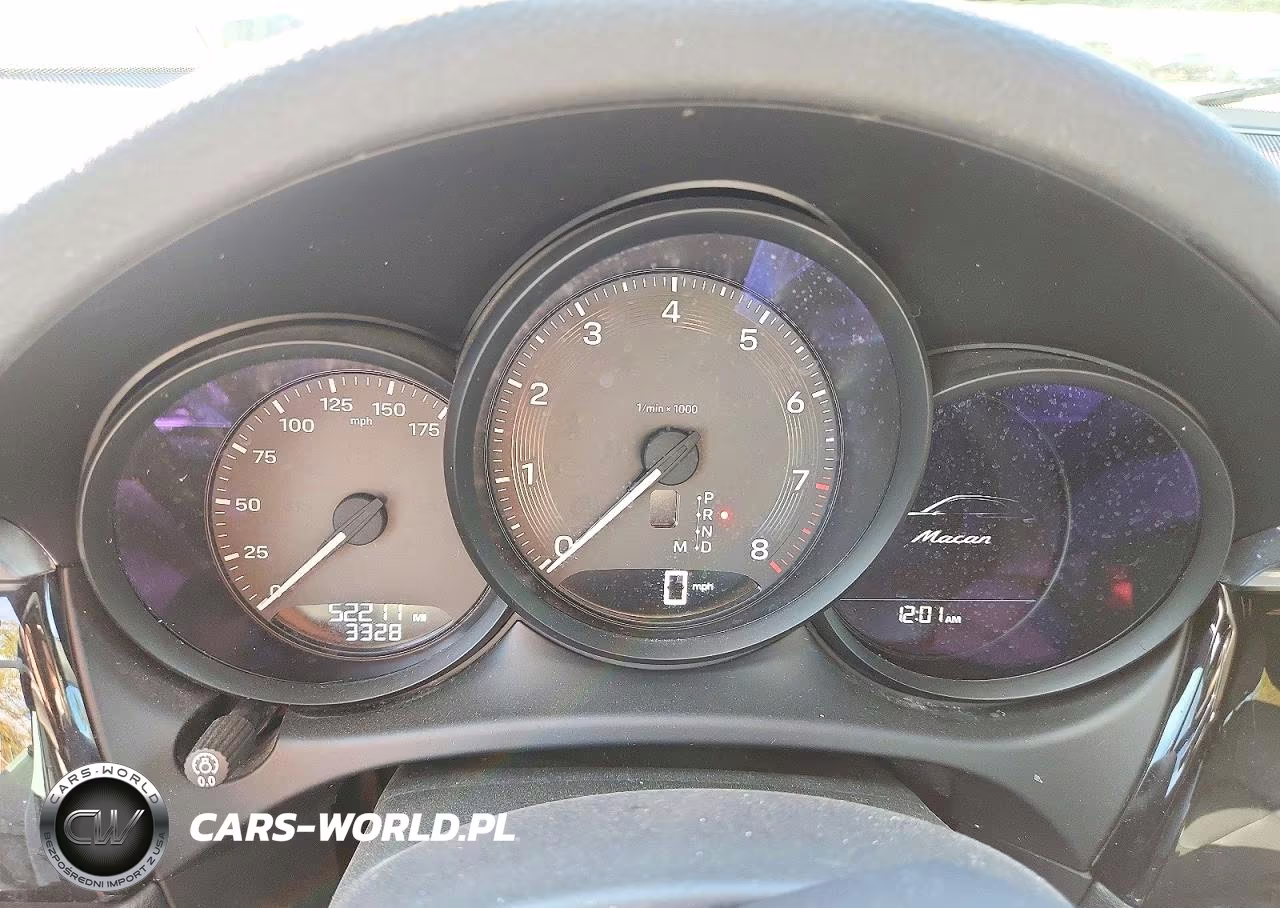 2022 Porsche Macan VIN:WP1AA2A59NLB03509 - 9