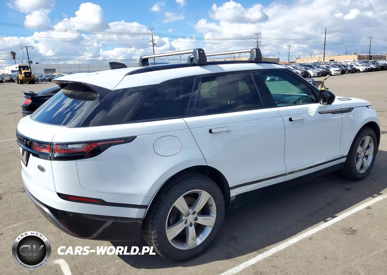2018 Land Rover Range Rover Velar R-Dynamic Hse VIN:SALYM2RN0JA727869 - 3