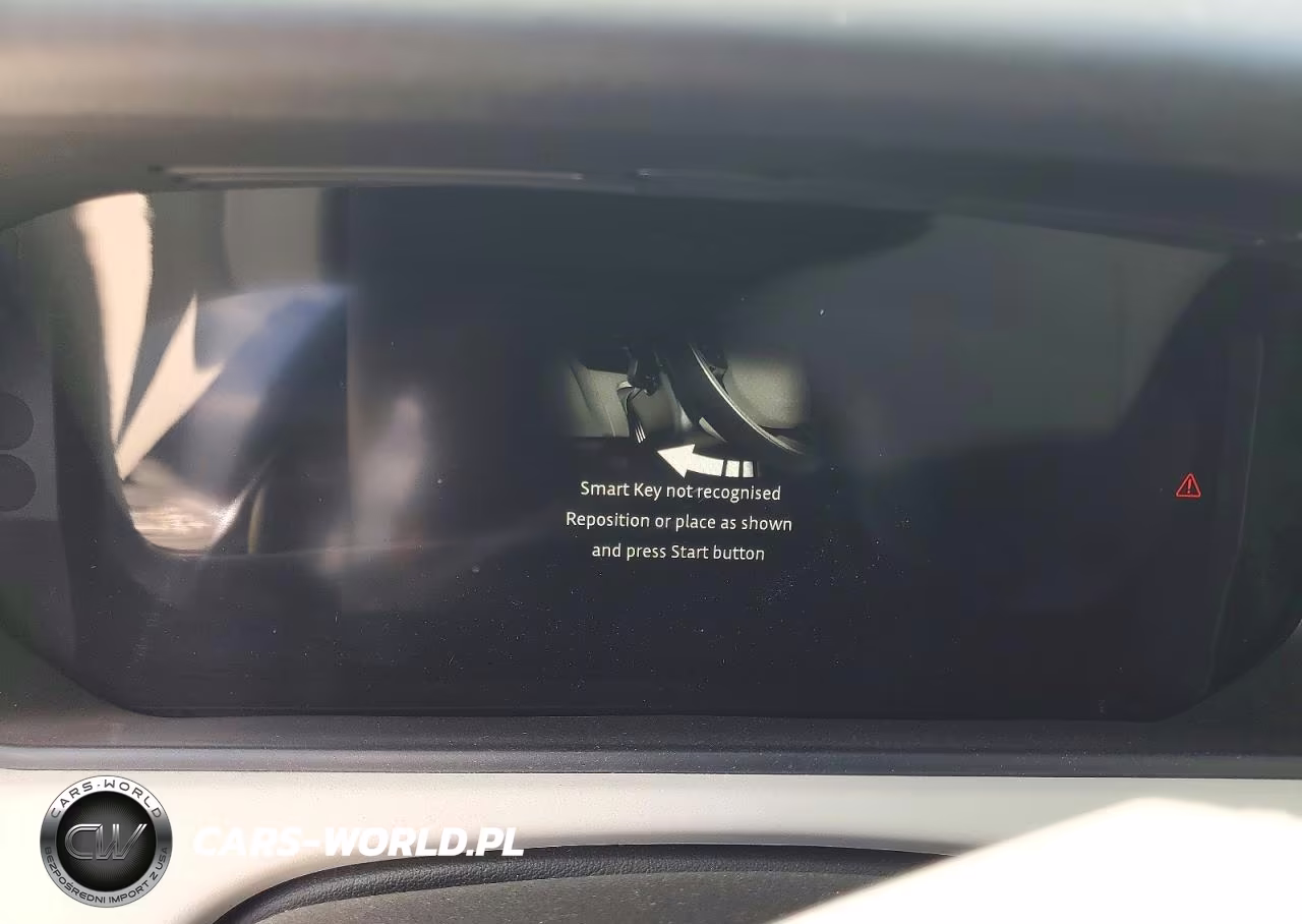 2018 Land Rover Range Rover Velar R-Dynamic Hse VIN:SALYM2RN0JA727869 - 9
