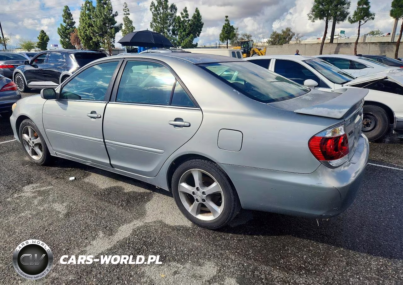 2005 Toyota Camry Se V6 VIN:4T1BA32K25U064137 - 2