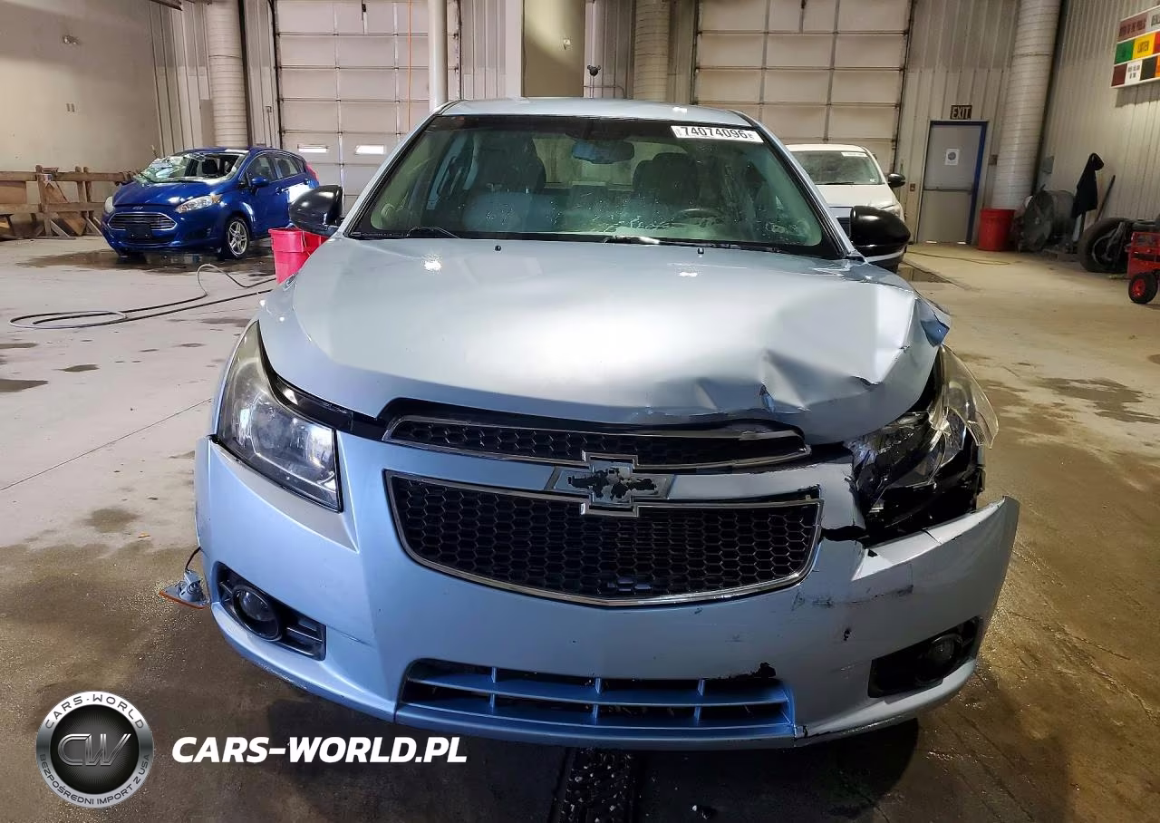 2011 Chevrolet Cruze Ls VIN:1G1PC5SH4B7285228 - 5