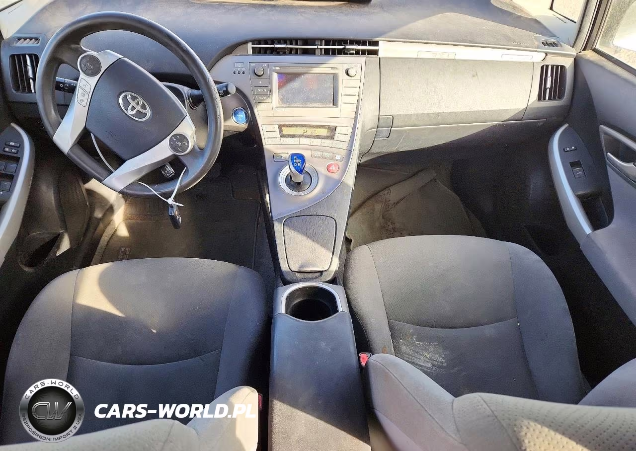 2014 Toyota Prius Plug-In Hybrid Base VIN:JTDKN3DP2E3052240 - 8
