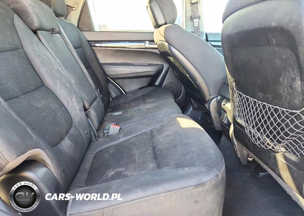 2014 Kia Sorento Lx VIN:5XYKTDA73EG461763 - 11