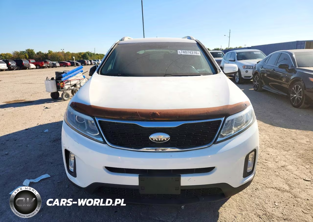 2014 Kia Sorento Lx VIN:5XYKTDA73EG461763 - 5