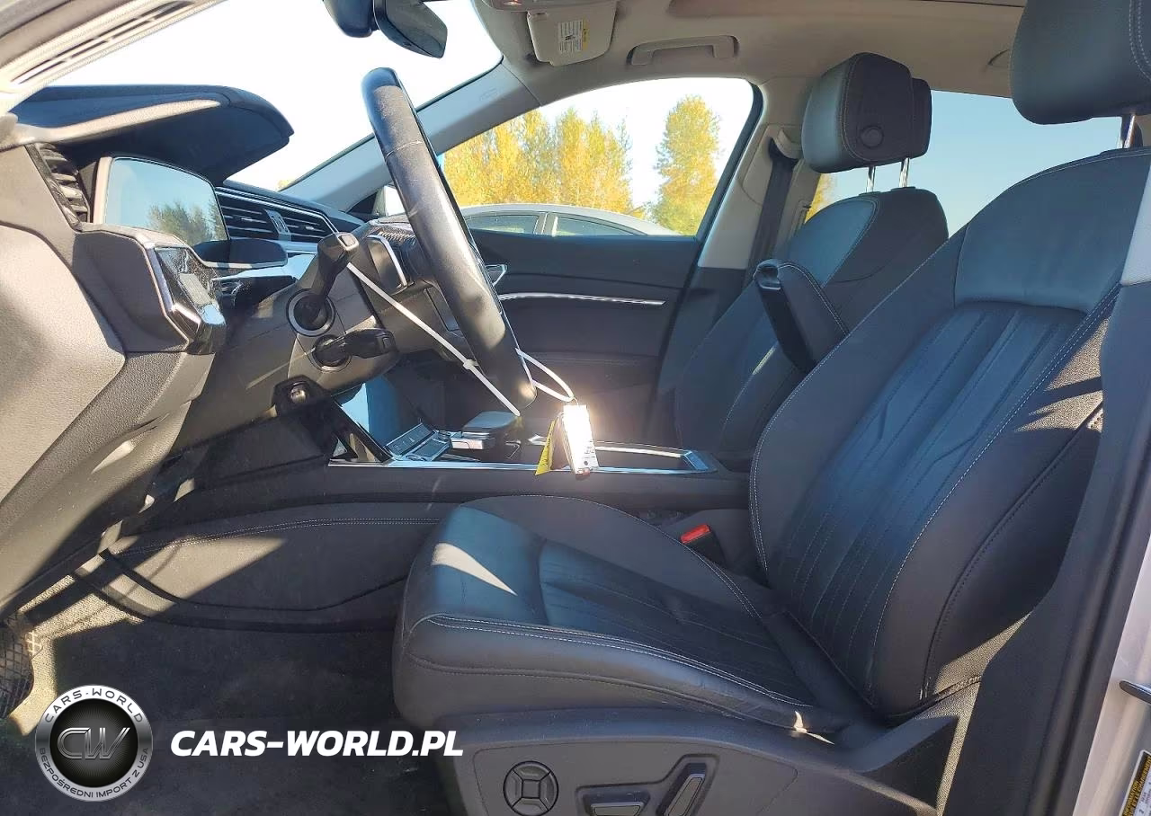 2021 Audi E-Tron Premium VIN:WA1AAAGE2MB013748 - 7