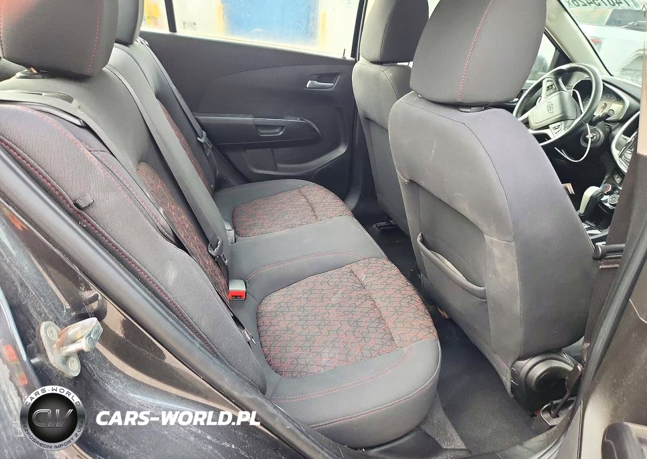 2018 Chevrolet Sonic Lt VIN:1G1JD5SBXJ4106639 - 10