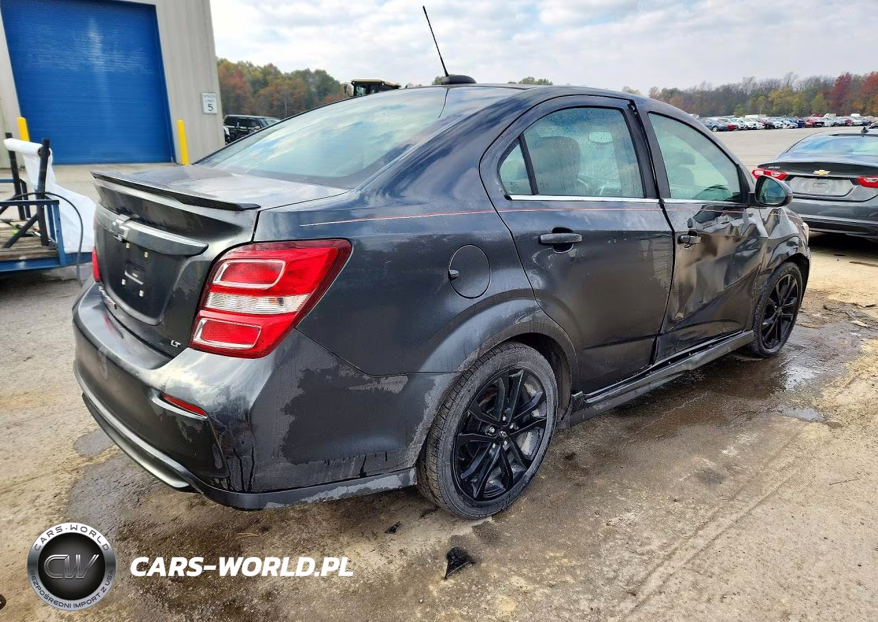 2018 Chevrolet Sonic Lt VIN:1G1JD5SBXJ4106639 - 3