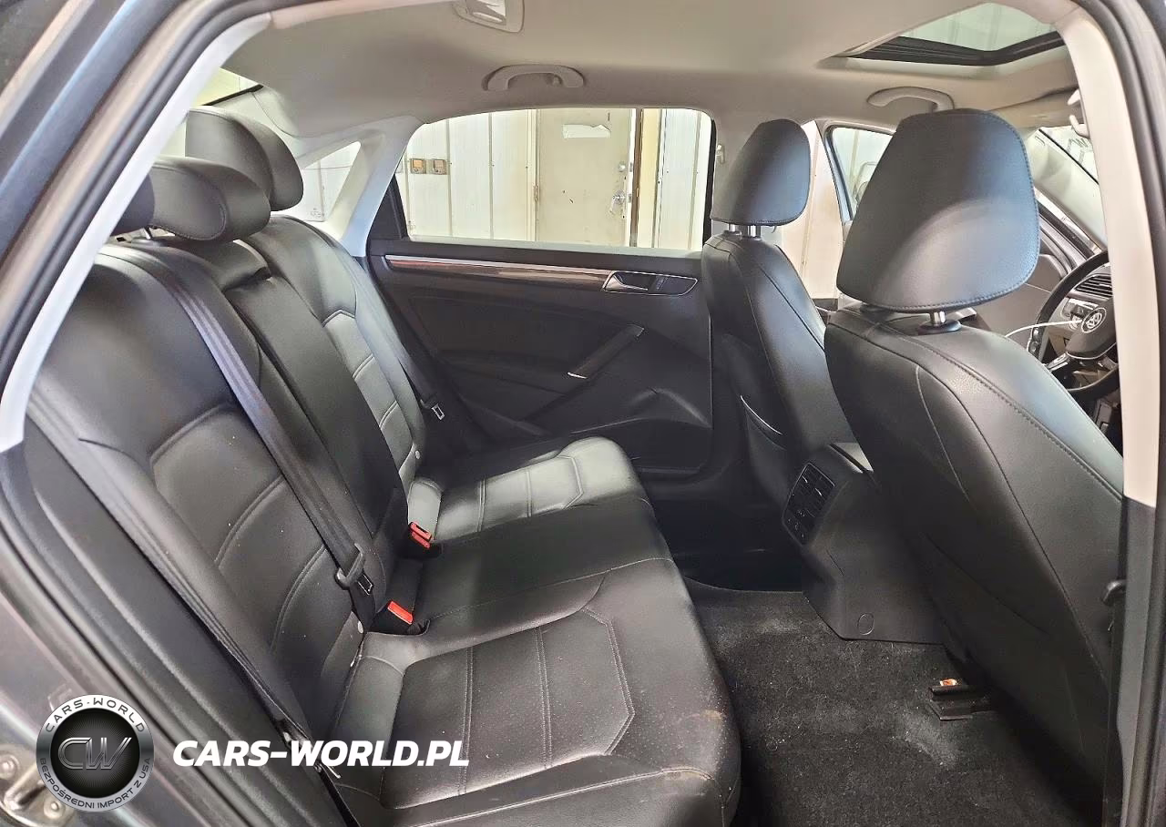 2017 Volkswagen Passat Se VIN:1VWGT7A35HC040492 - 10