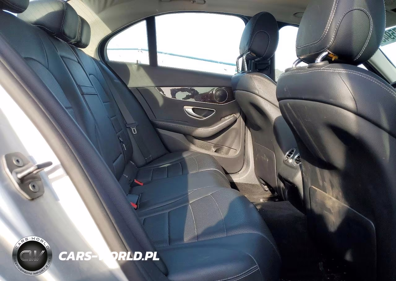 2017 Mercedes-Benz C 300 4Matic VIN:55SWF4KBXHU206839 - 10