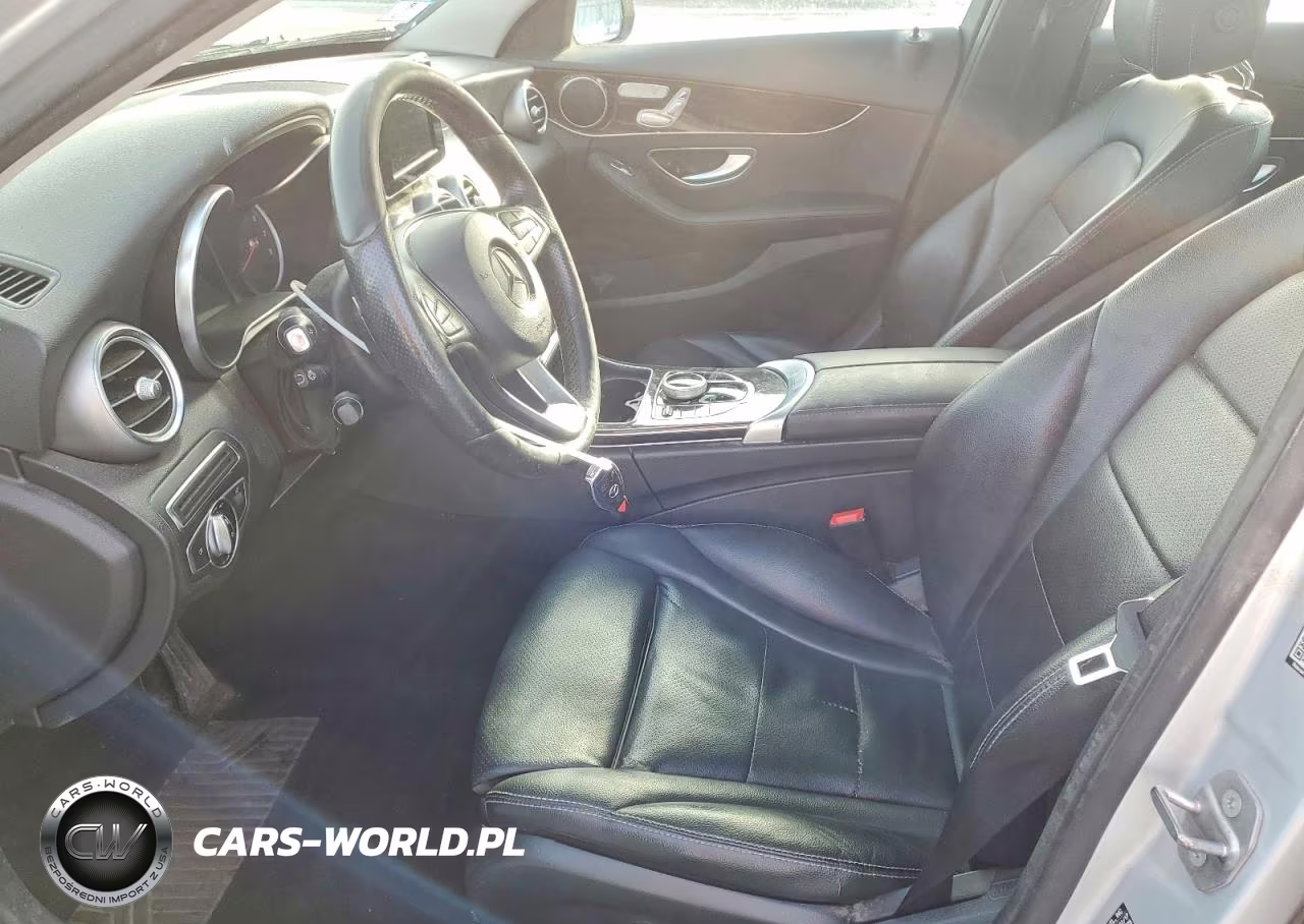 2017 Mercedes-Benz C 300 4Matic VIN:55SWF4KBXHU206839 - 7