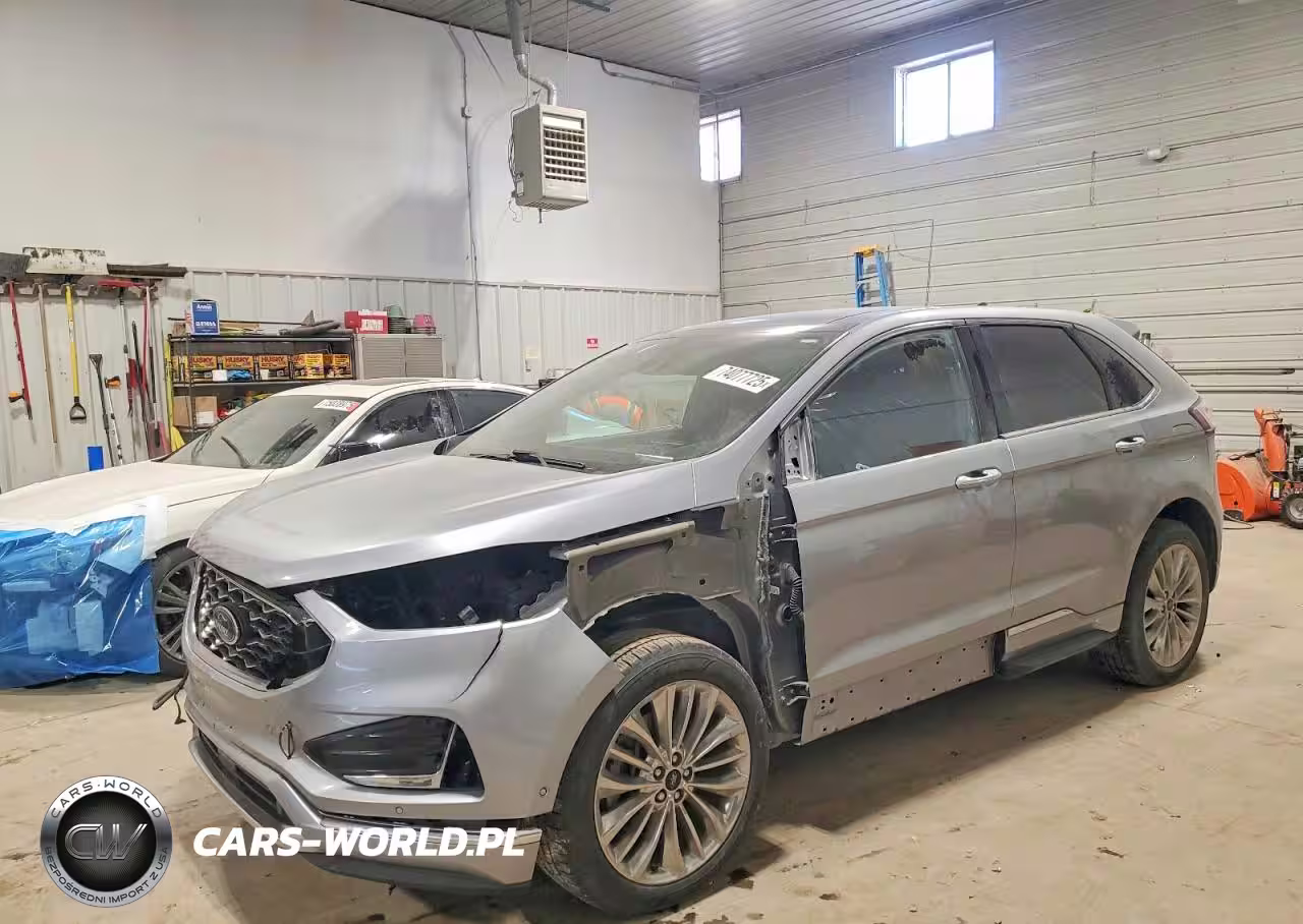 2021 Ford Edge Titanium