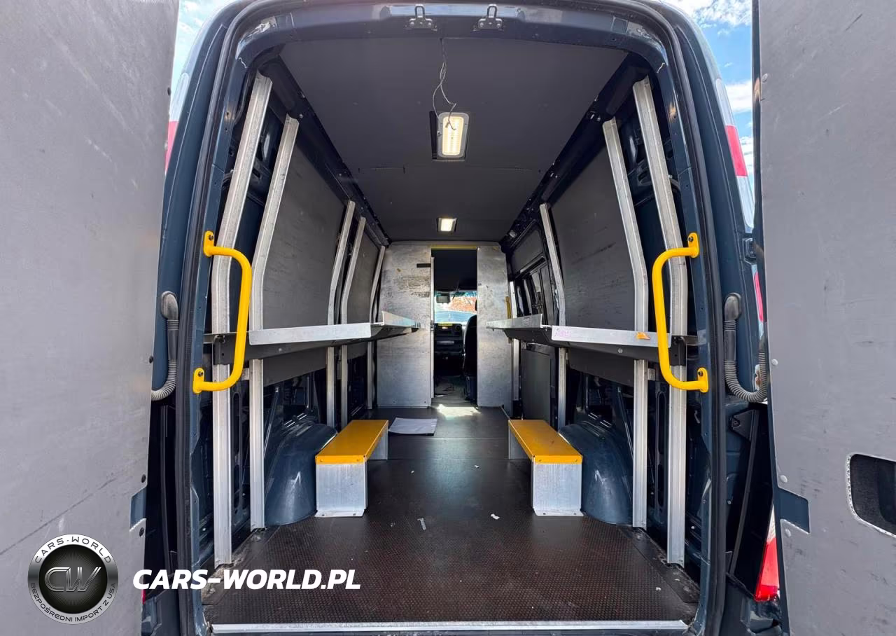 2019 Mercedes-Benz Sprinter 2500 Standard Roof V6 VIN:WD4PF0CD9KP046079 - 6