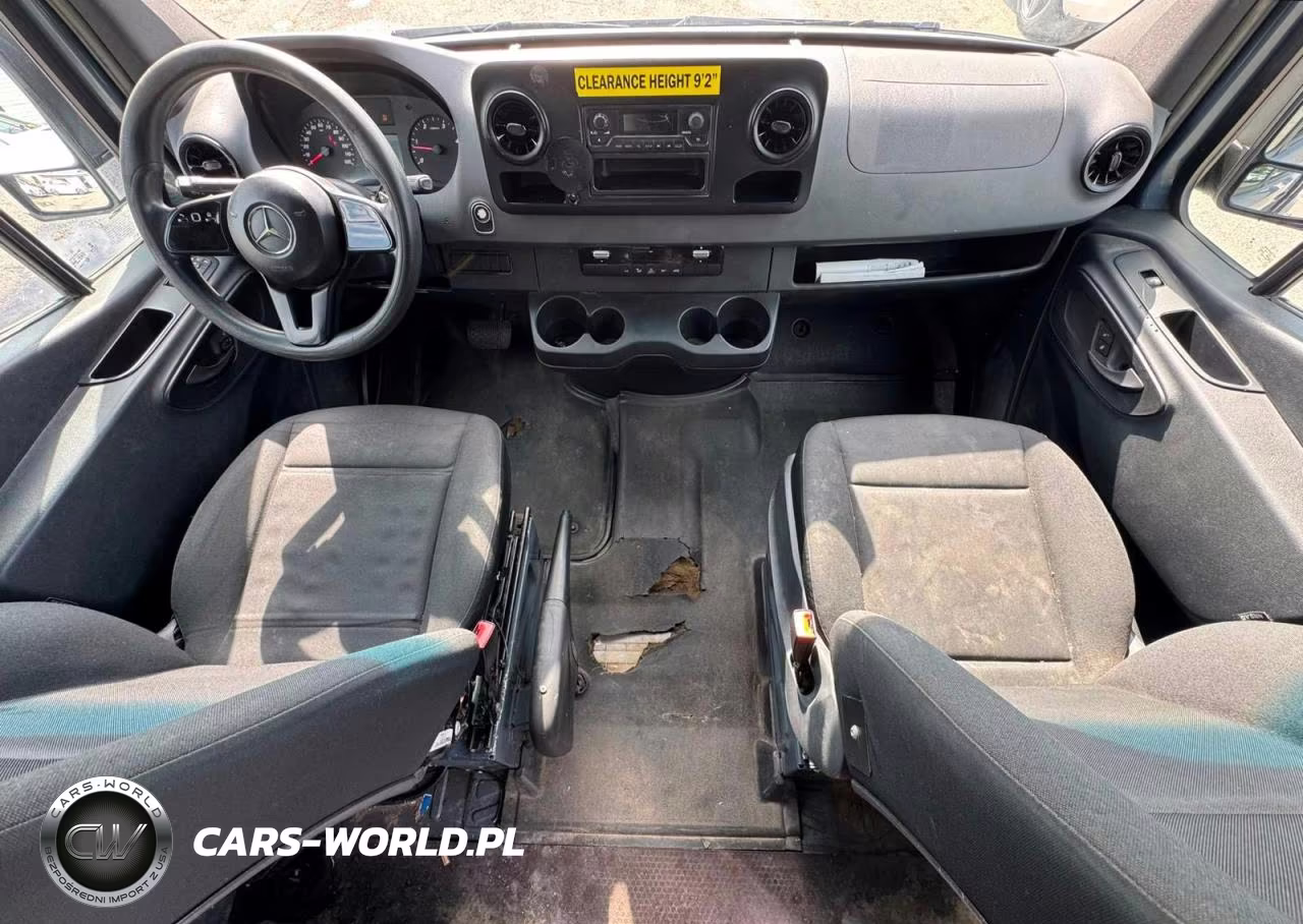 2019 Mercedes-Benz Sprinter 2500 Standard Roof V6 VIN:WD4PF0CD9KP046079 - 9