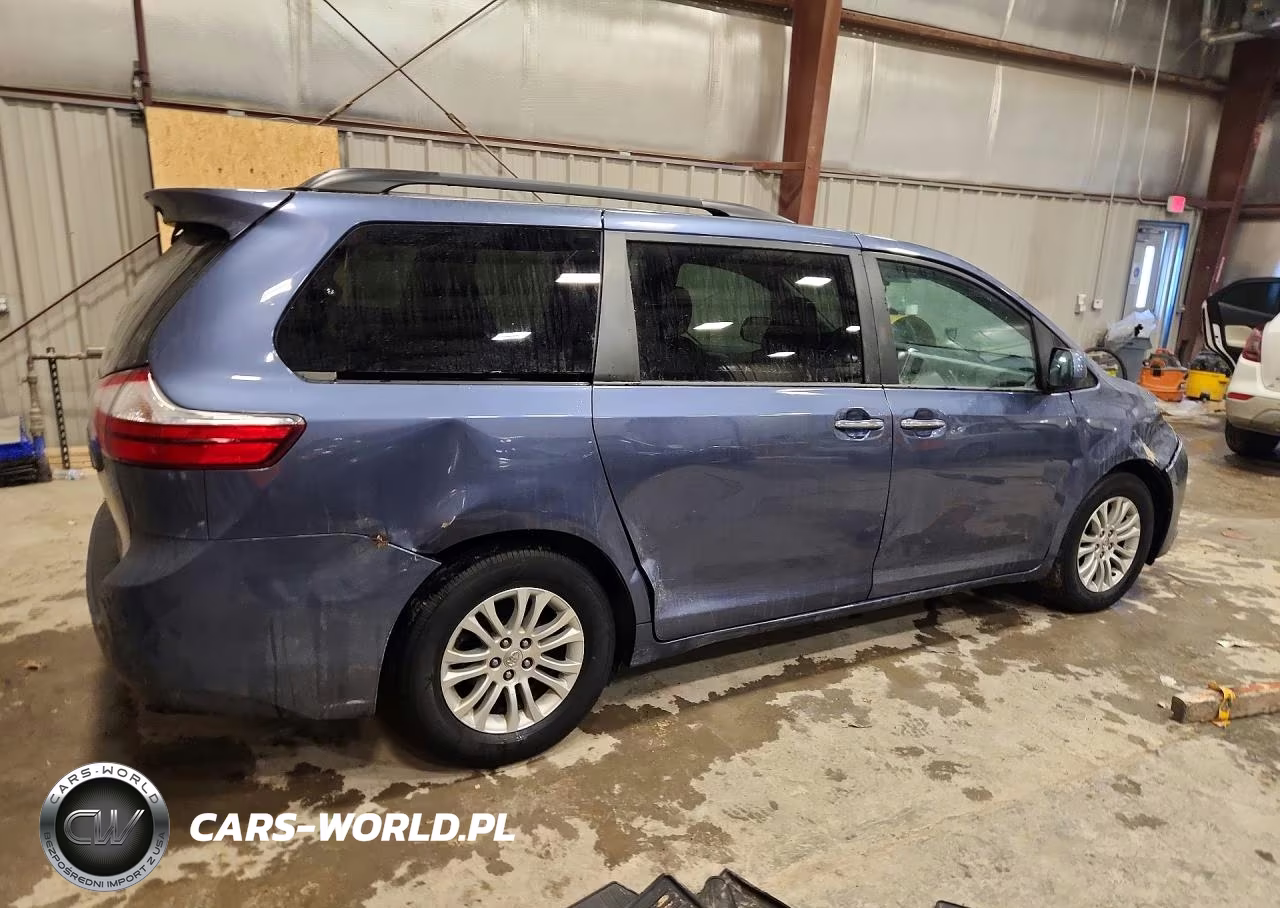 2015 Toyota Sienna Xle VIN:5TDYK3DC4FS575565 - 3