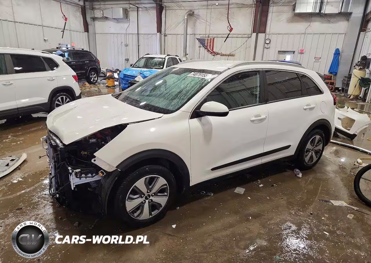 2022 Kia Niro Lx