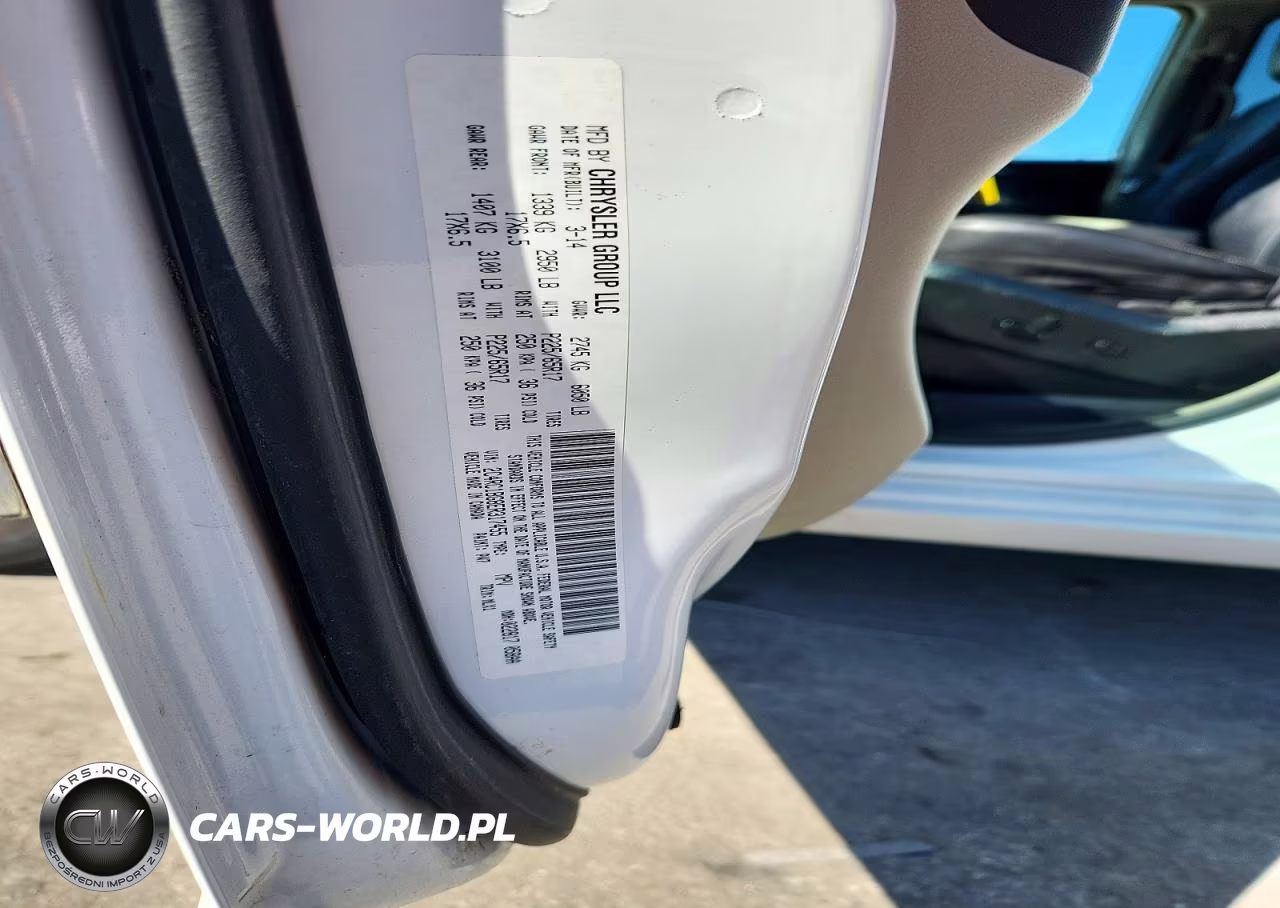 2014 Chrysler Town & Country Touring VIN:2C4RC1BG8ER317455 - 12