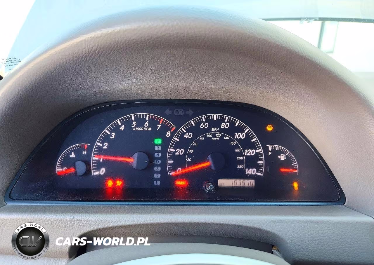 2005 Toyota Camry Le VIN:4T1BE30KX5U075068 - 9