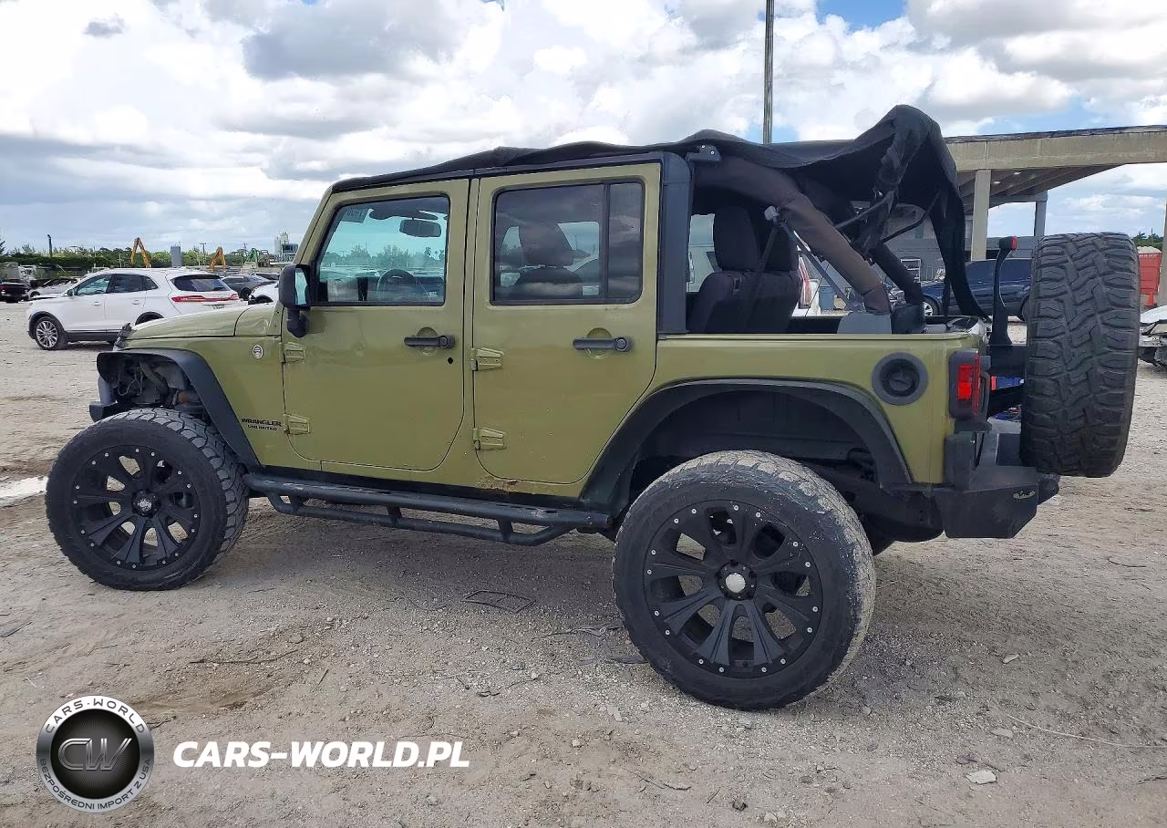 2013 Jeep Wrangler Unlimited Sport VIN:1C4BJWDG4DL627336 - 2