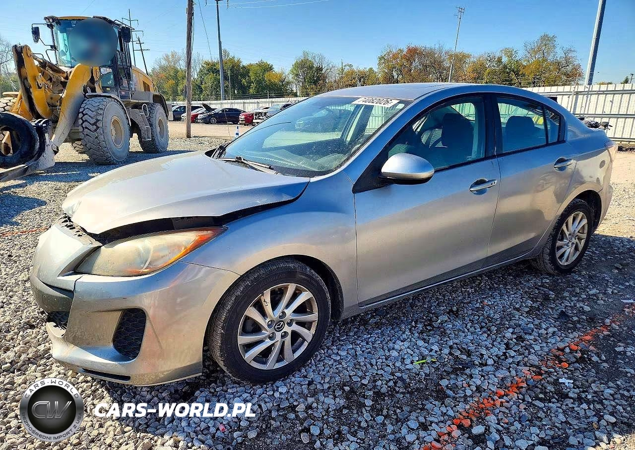 2013 Mazda 3 I