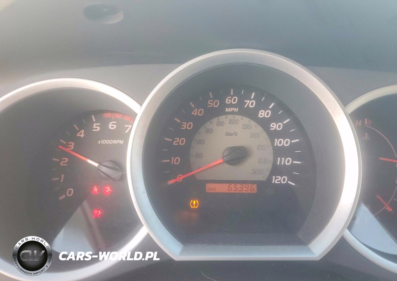 2010 Toyota Tacoma VIN:3TMJU4GN5AM104905 - 9