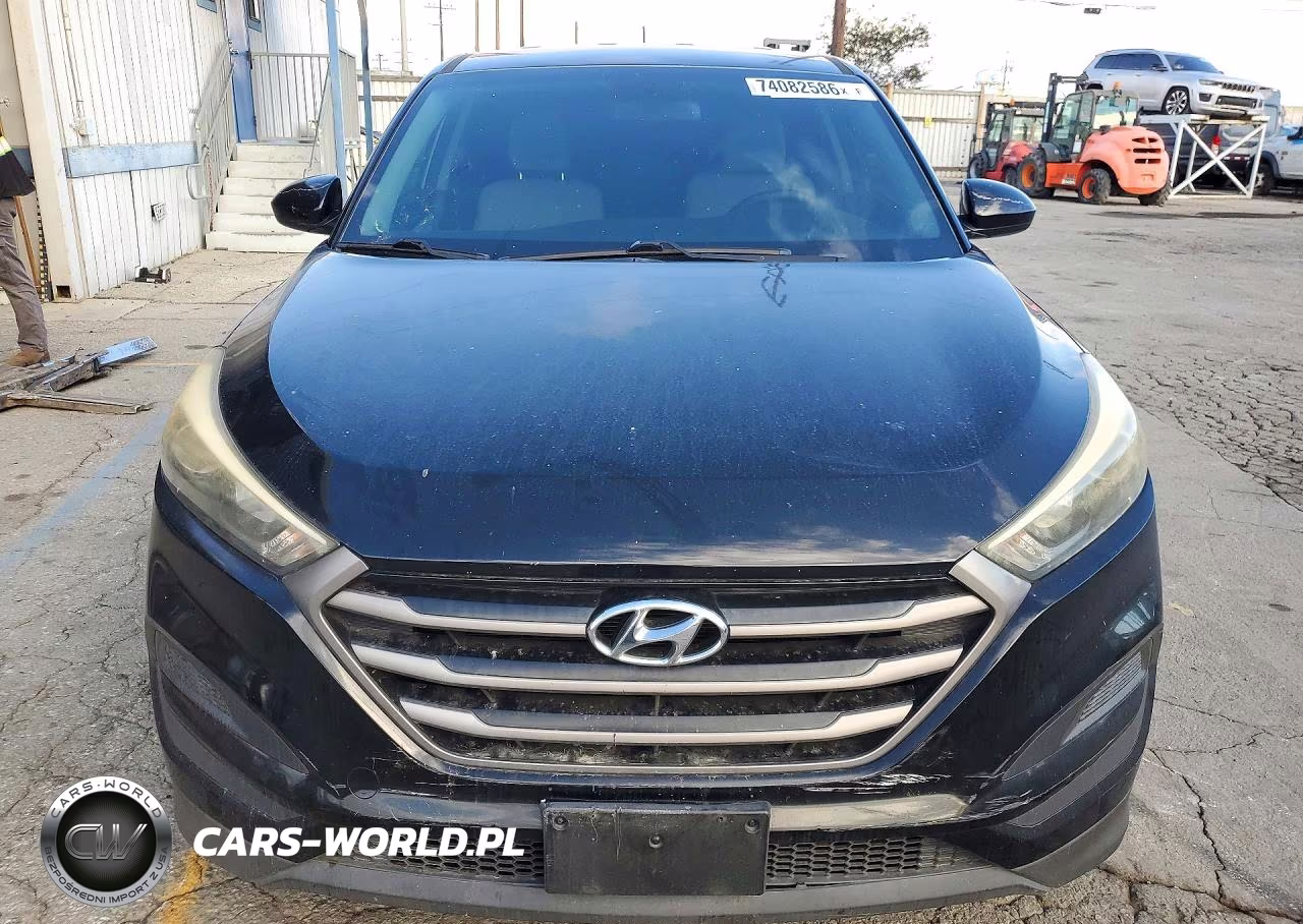 2016 Hyundai Tucson Se VIN:KM8J23A44GU130816 - 5