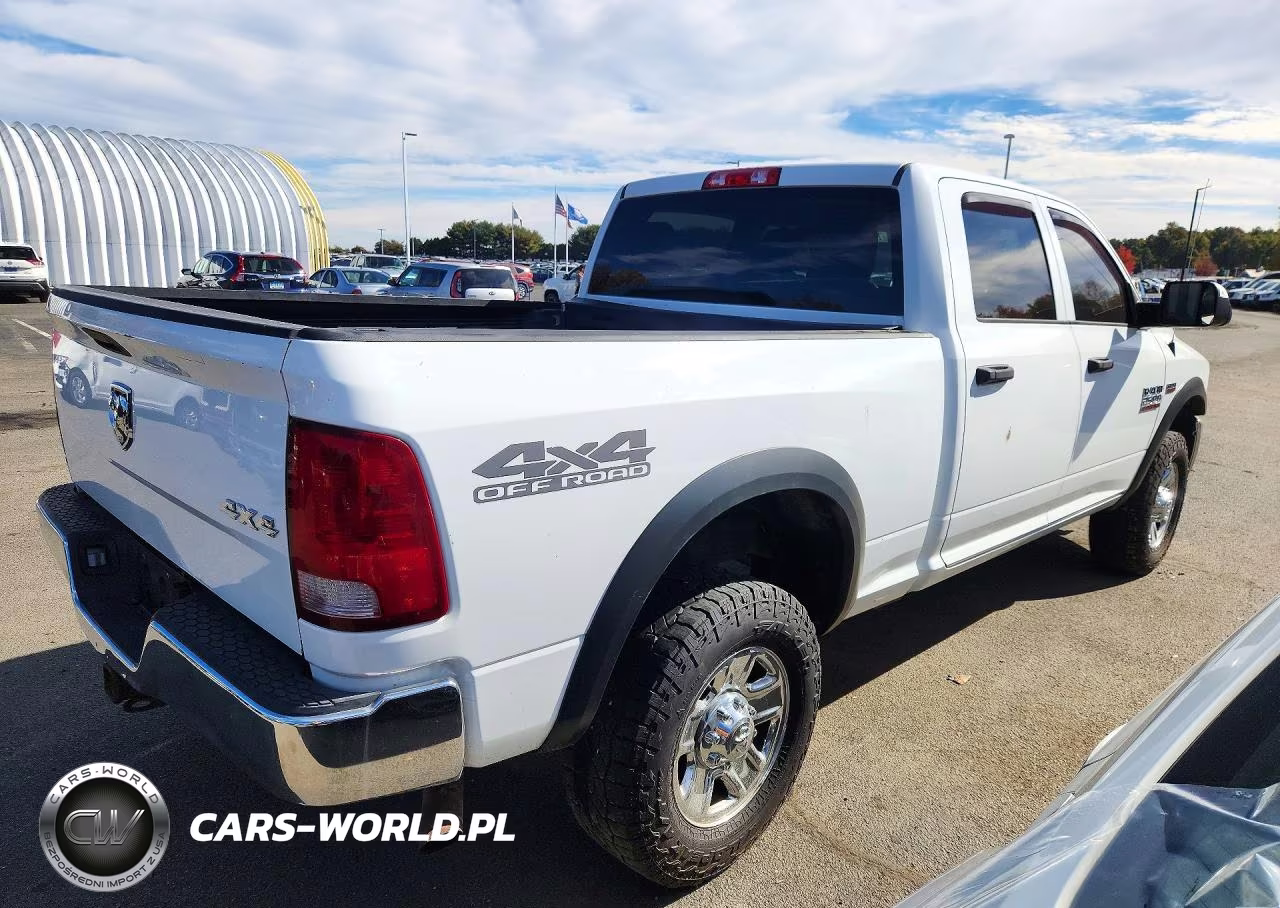2018 Ram 2500 St VIN:3C6UR5CJ3JG326100 - 3
