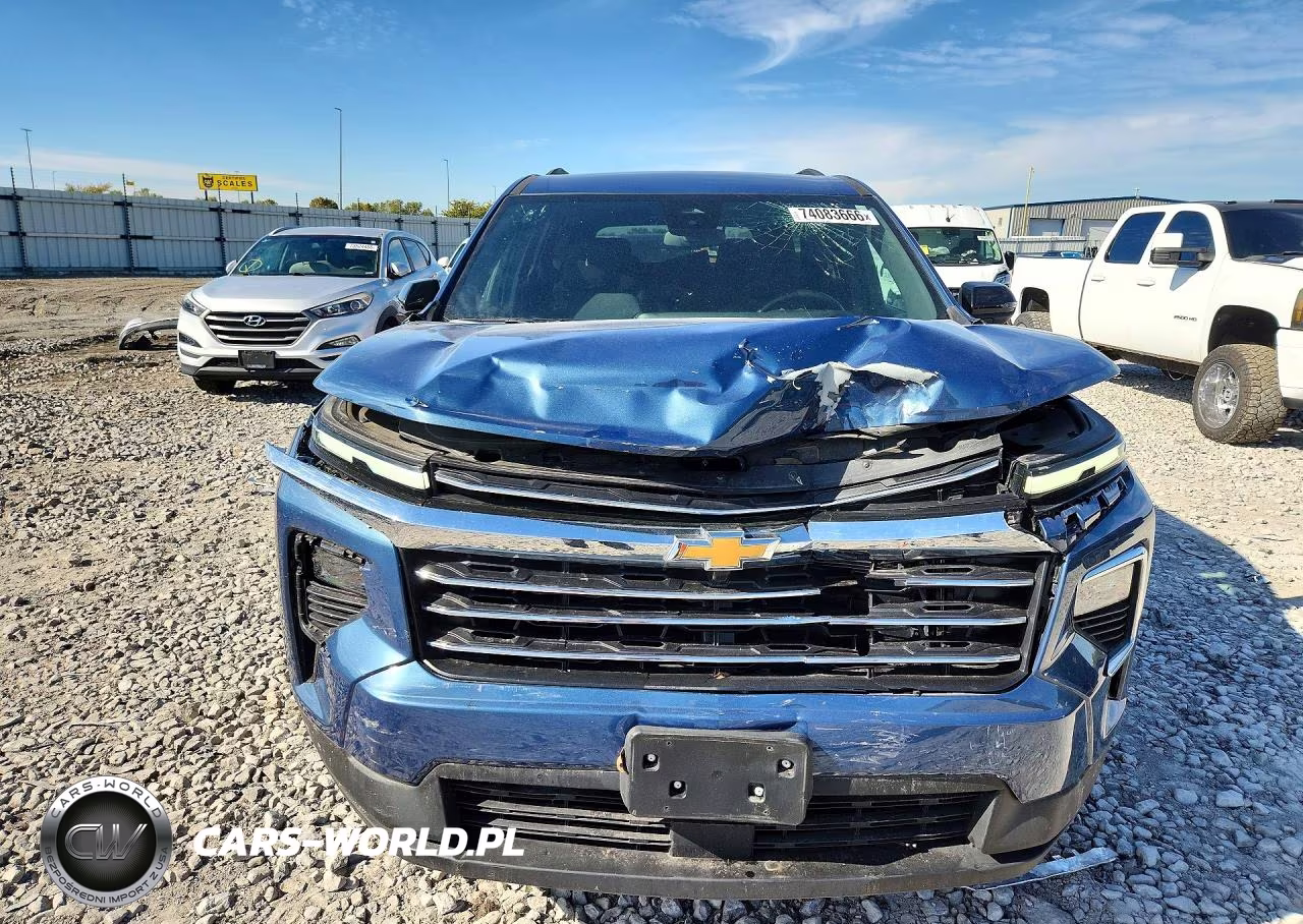 2025 Chevrolet Traverse Lt VIN:1GNERGRS8SJ187713 - 5