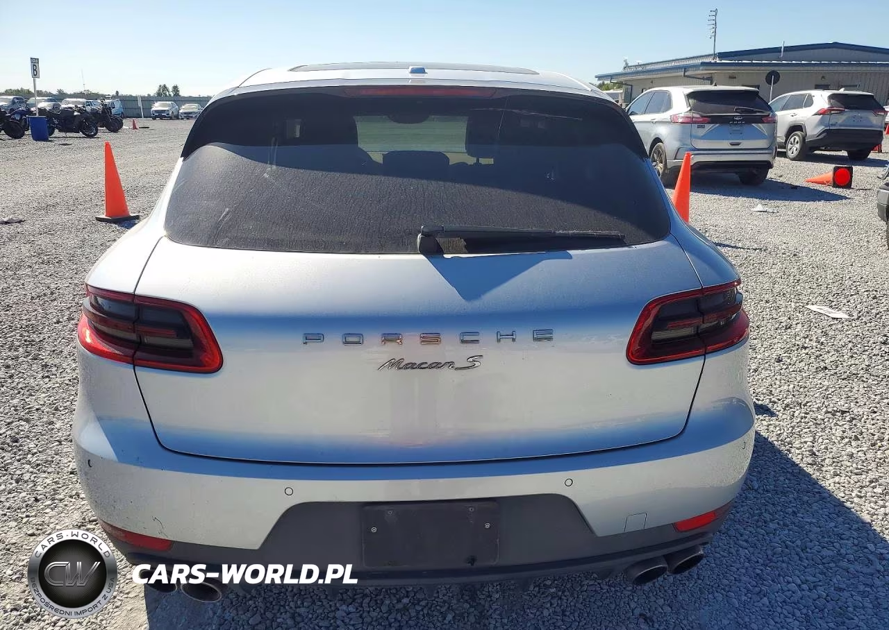 2015 Porsche Macan S VIN:WP1AB2A59FLB44107 - 6