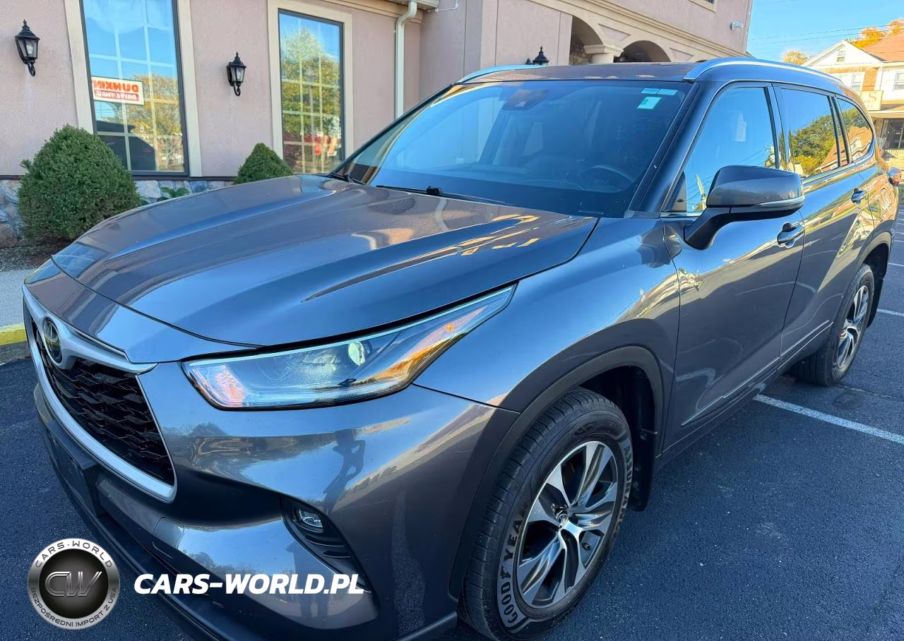 2021 Toyota Highlander Xle
