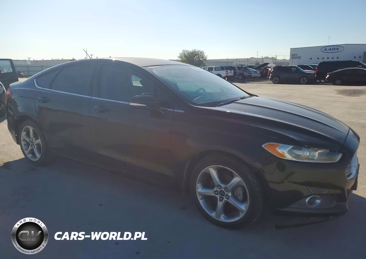 2014 Ford Fusion Se VIN:1FA6P0H72E5351886 - 4