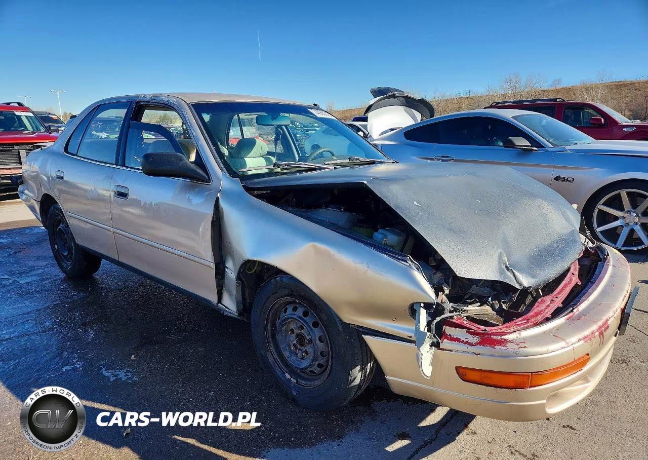 1994 Toyota Camry Le VIN:4T1SK12E7RU331032 - 4