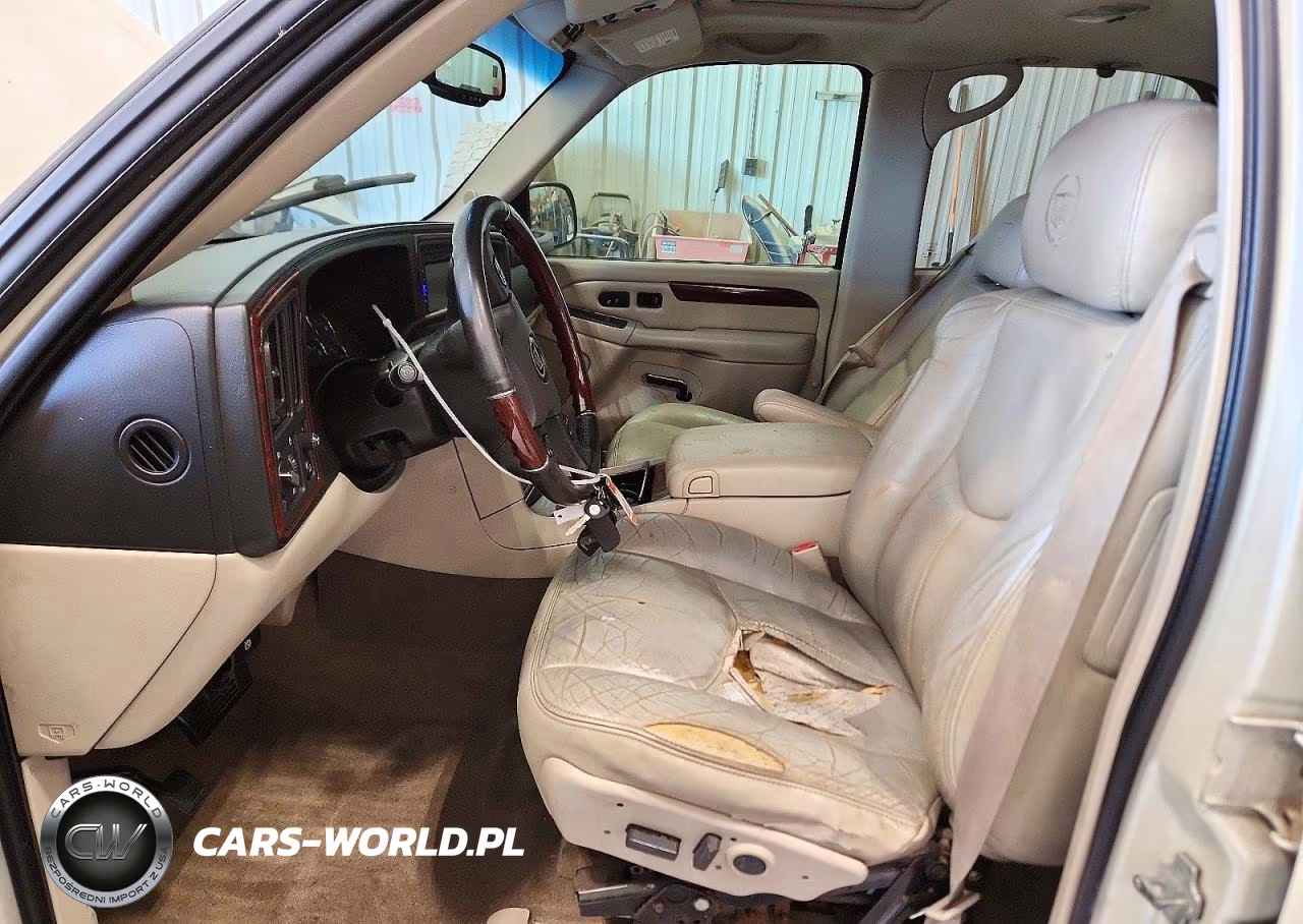 2005 Cadillac Escalade Luxury VIN:1GYEK63N95R267127 - 7